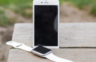 Leder, Metall & Co.: So reinigst du das Armband deiner Smartwatch